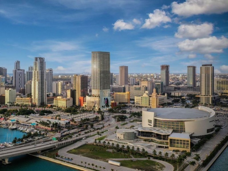 398 NE 5th St Miami Florida 33132